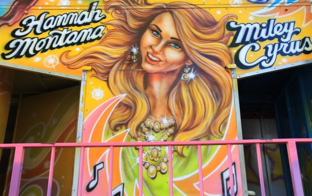 Hannah Montana comeback