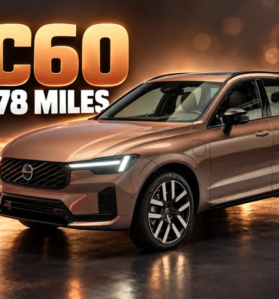 2028 Volvo XC60 T8 long range plug-in hybrid